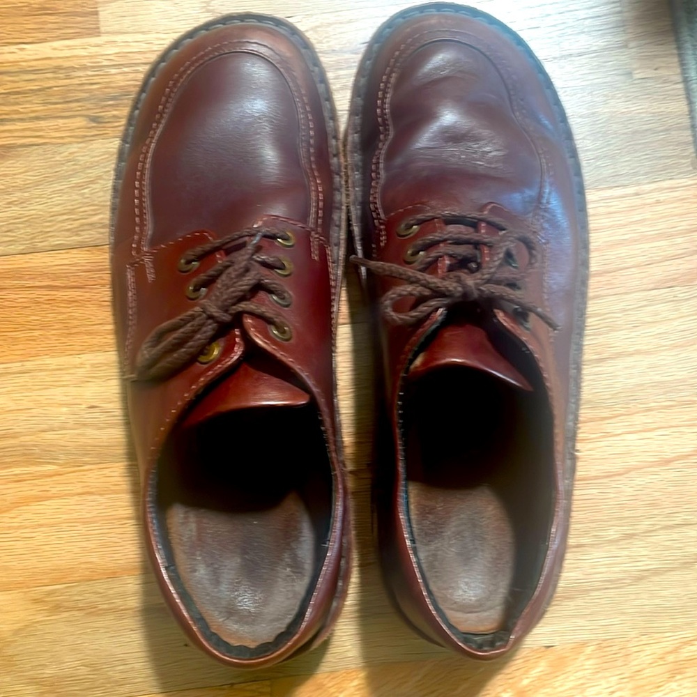 Men’s Naot men’s loafers brown